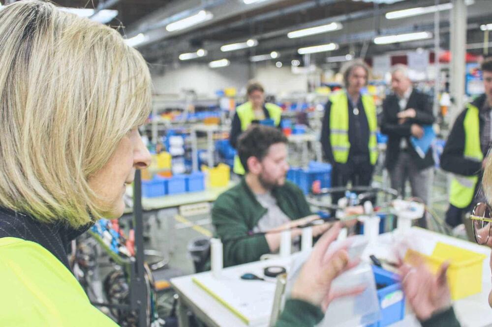 Hilde Crevits bezoekt ZOWE in WAAK