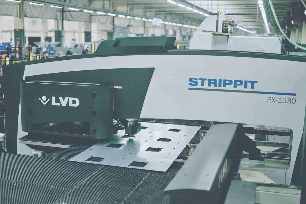 WAAK LVD punching line