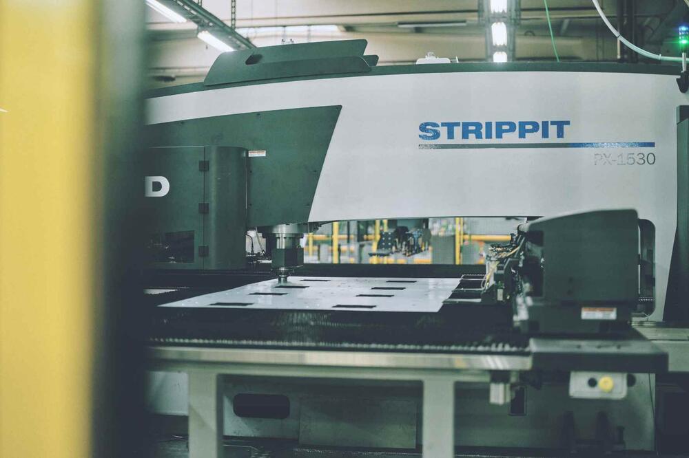 WAAK Metaalassemblage Punching