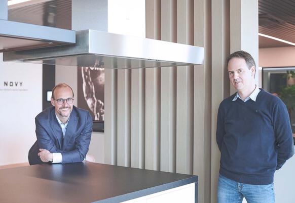 WAAK - Novy partnership WAAK - Novy partnership