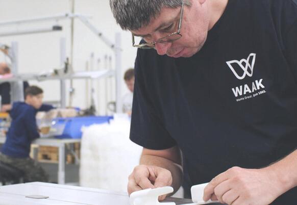 WAAK Metaalassemblage werkt samen met Belintra