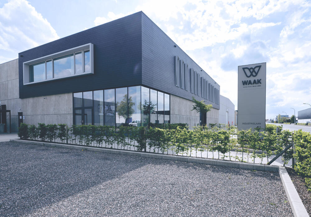 WAAK Kunststofassemblage en Verpakkingswerk