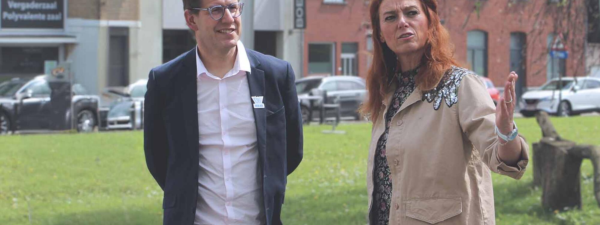 WAAK en Burgemeester Ruth Vandenberghe van Stad Kortrijk